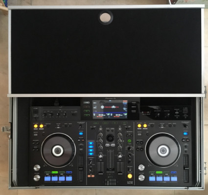 Vendo Pioneer XDJ RX con licencia Rekordbox DJ