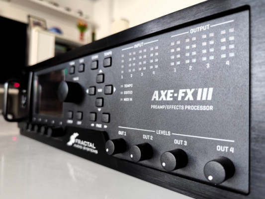 Fractal Audio Axe-FX III + CAB SIM PACK