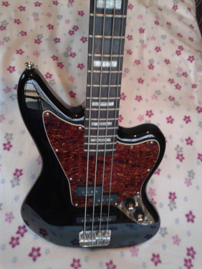 Squier Vintage Jaguar Bass