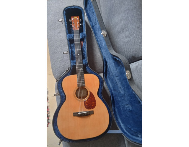 Guitarra acústica Atkin OM