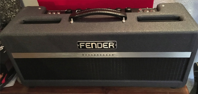 Fender bassbreaker 45 head