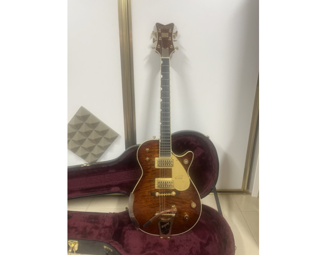 Gretsch G6134 Penguin Japón 2023 - Acabado flame maple sunburst