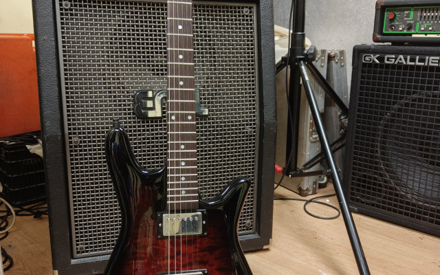 Spector ARC 6 americana