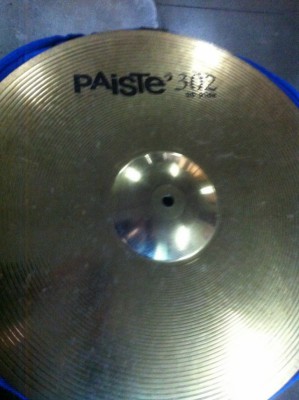 Vendo Ride 20" Paiste 302