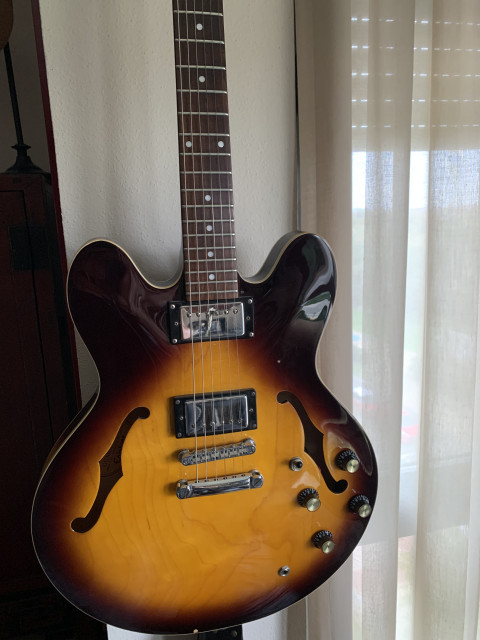 Epiphone 335 Korea 2003 espectacular sonido