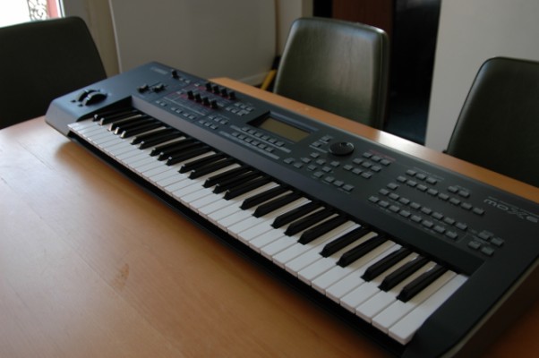 Yamaha mox6