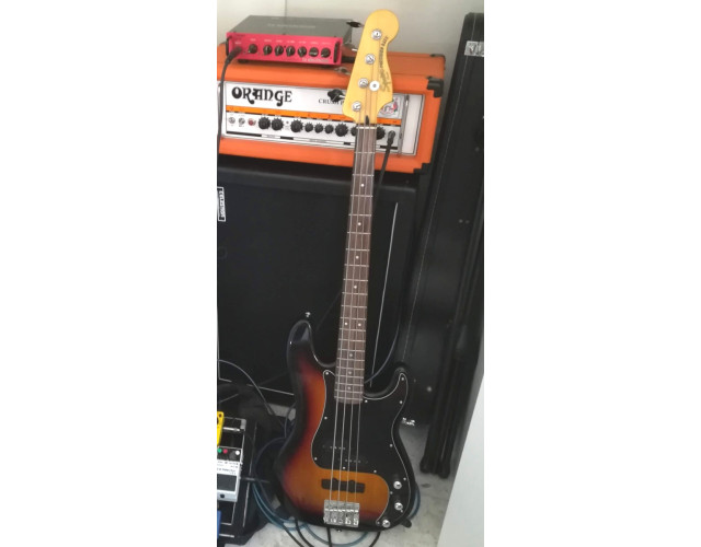 Squier Vintage Modified P/J