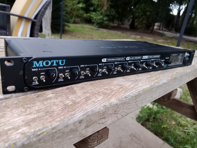 Motu 8 pre Firewire