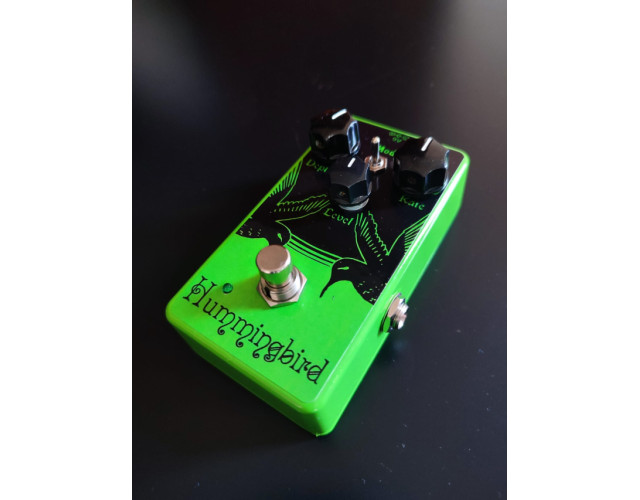 ENVIO INCLUIDO .Tipo Tremolo Hummingbird