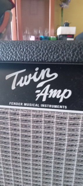 Fender twin amp