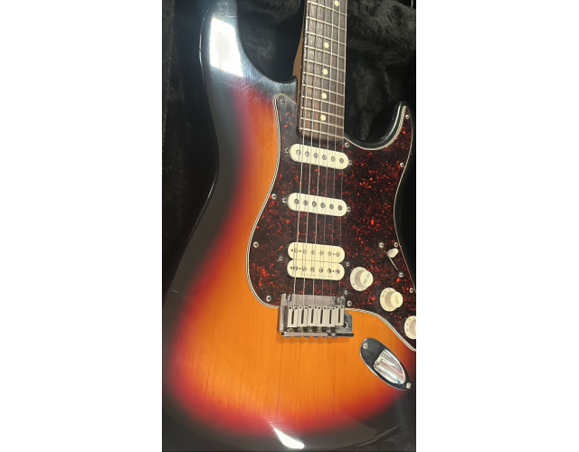 Fender Stratocaster USA Lone Star