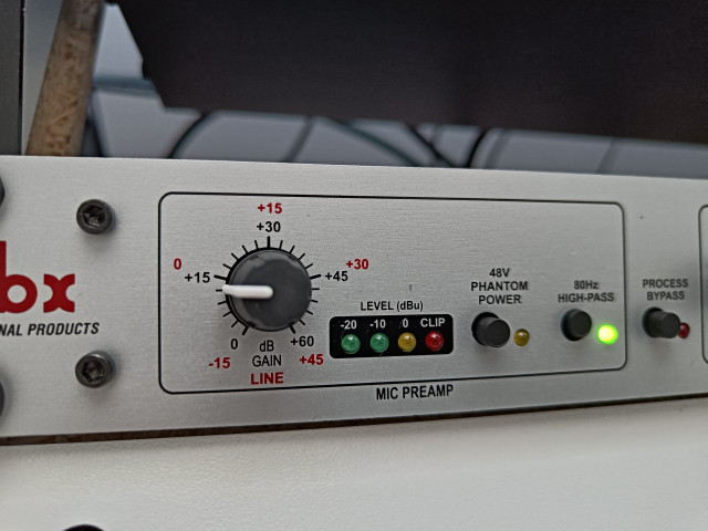 DBX 286S Previo y Procesador de Voz