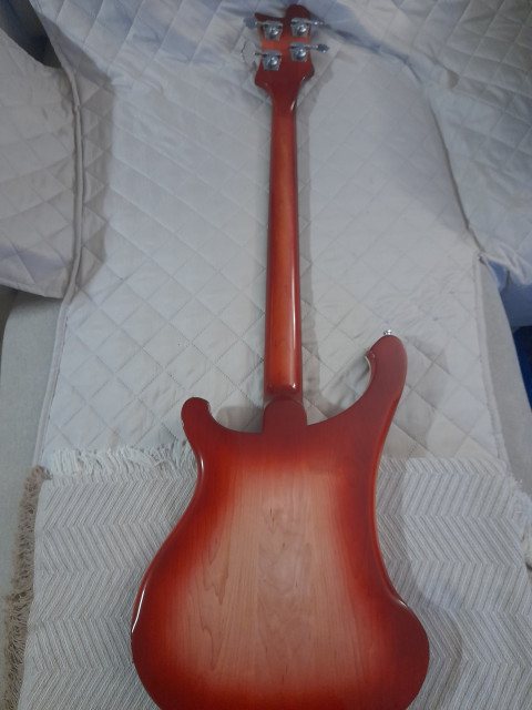 Rickenbacker 4003 de segunda mano por 1950 € en Alicante