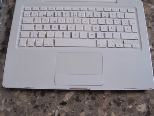 Macbook A1181 13" 2009