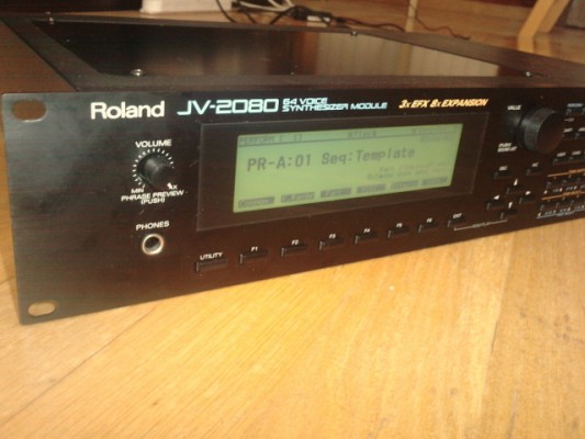 Roland JV-2080 + 2 Tarjetas SR-JV80 Perfecto !!!