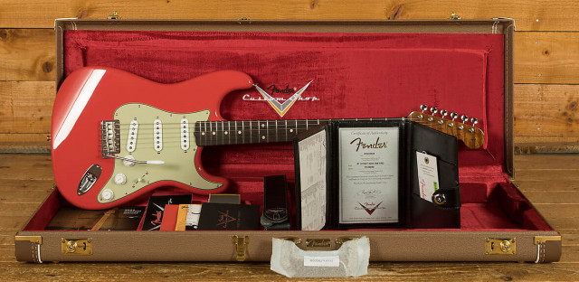 Fender 61 Strat Hot Rod Red NOS