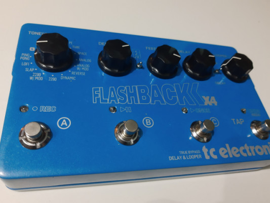 TC Electronic Flashback x4 delay looper