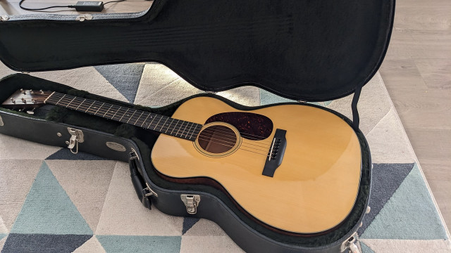 2015 Martin Custom shop 000-18 Adirondack top