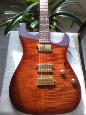 Suhr Mahogany Deluxe Limited Edition.