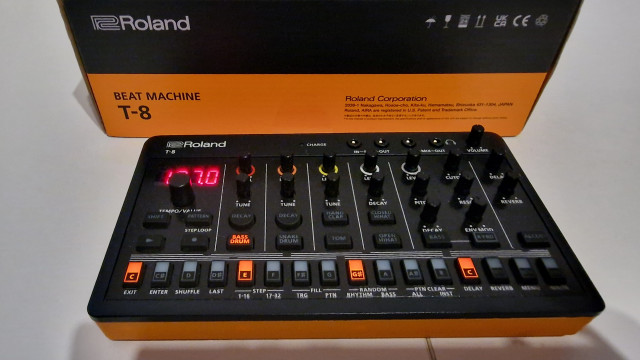 Roland Aira T8