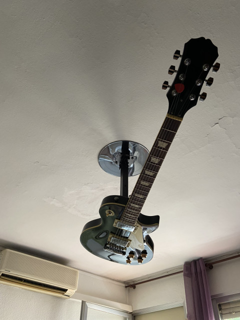 Guitarra Lámpara Urge venta negociable