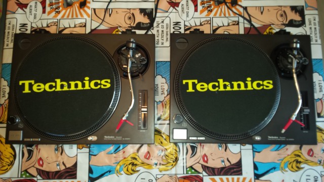 Dos Technics SL 1210 MKII - 2ª Mano // Seminuevo.