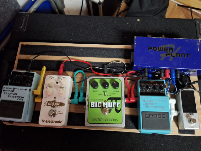 Pedalera bajo analógica