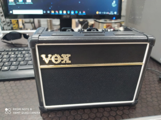 Amplificador VOX AC2