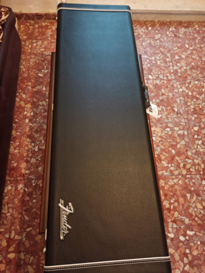 Maletín para bajo Fender Pro Series Bass Case