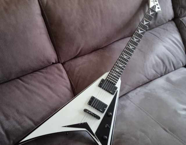 Jackson Matt Tuck Signature Rhoads