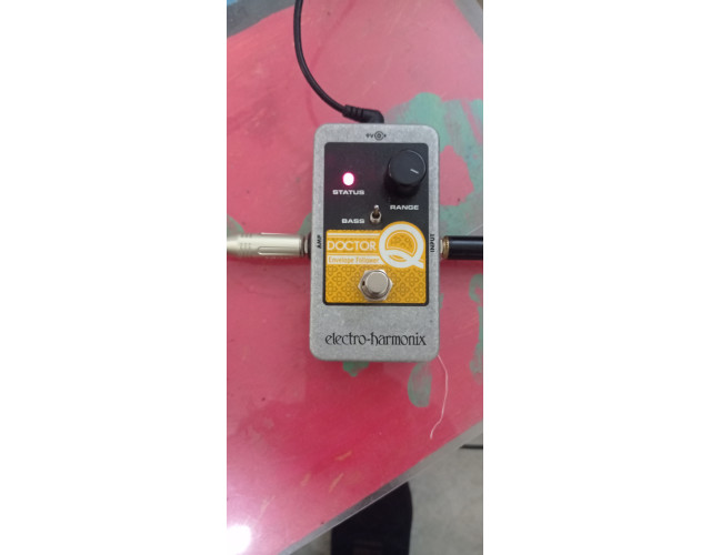 rebajamos...flashback2 delay, EH C9 organ, Hardwire SP-7 phaser, Dr.Q envelop, Hot Rod.