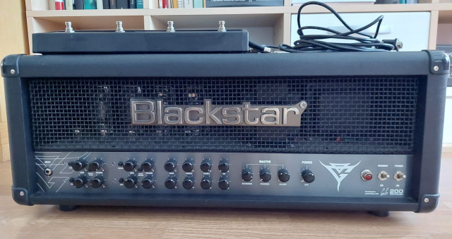 Cabezal Blackstar Blackfire 200
