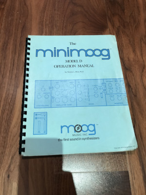 Manual Minimoog 1974 RARO