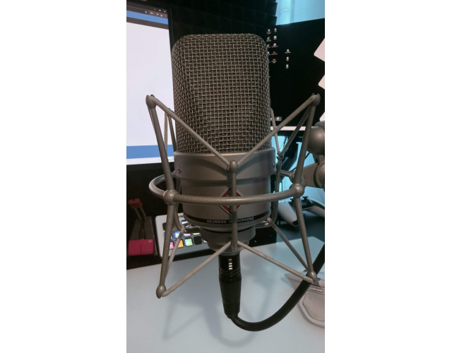 Neumann TLM49