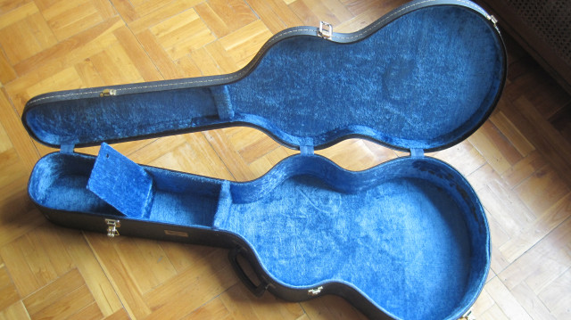Funda vintage para guitarra acústica Yamaha