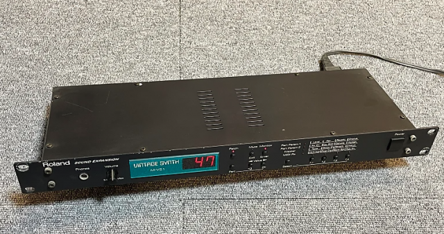 Roland MVS-1 vintage synth module