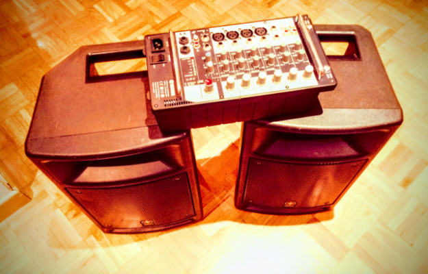 Amplificadores + mesa de mezclas Yamaha Stage PAS / ¡como nuevo!