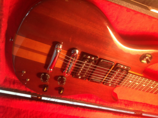 Guitarra Yamaha SF 600. Made in Japan finales 1970