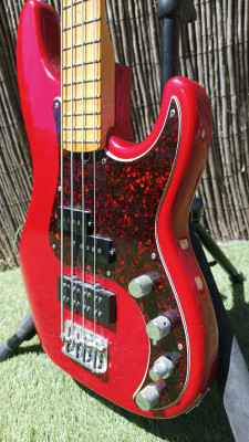 Fender Precision Bass American Deluxe