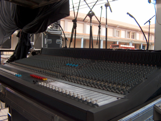 Soundcraft Series TWO 40 ch