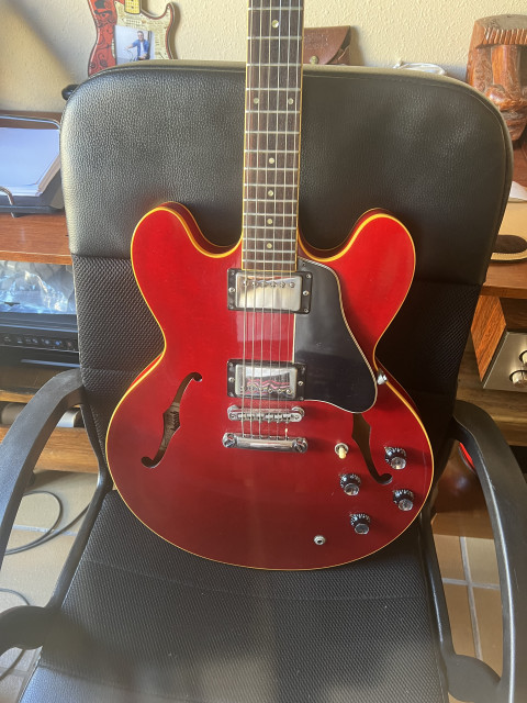 Gibson Es 335 Dot. (1989)