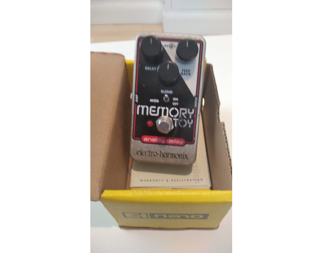 Electroharmonix Memory Toy