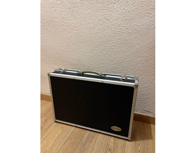 Warwick Rockcase Pedal Board Flight Case