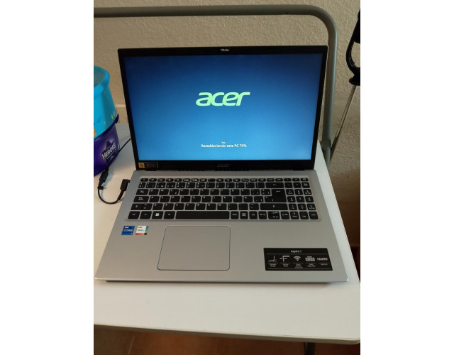 Portátil Acer aspire 3 i7