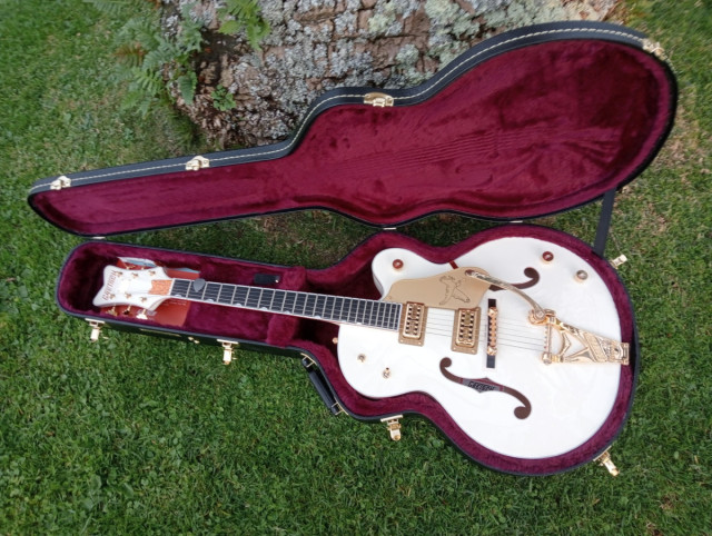 Gretsch White Falcon 59 vs