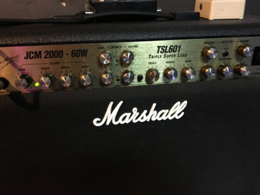 Marshall JCM 2000 TSL 601 60W válvulas 100%