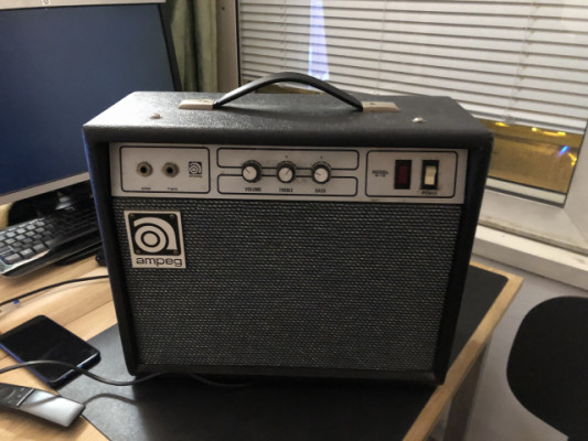 Amplificador guitarra Ampeg G18 Vintage