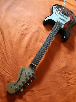 Squier Stratocaster Standard de Fender