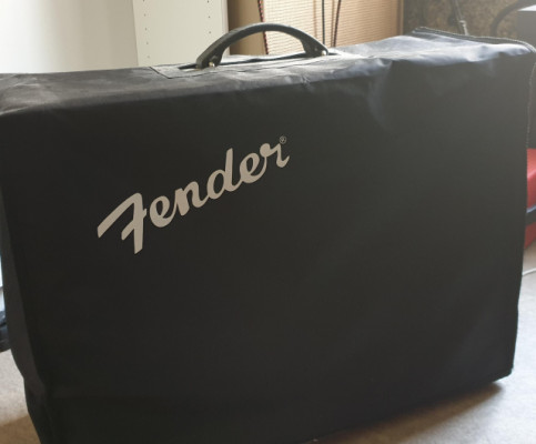 Vendo Fender Hot Rod Deluxe Python FSR Limited