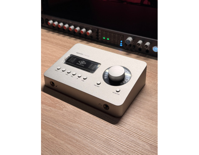 Apollo solo USB + plugins + funda